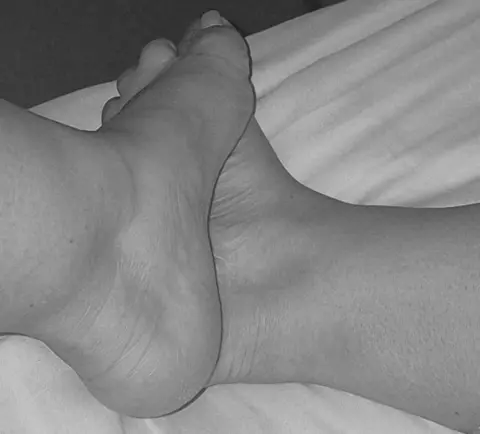 Lovefeet90
