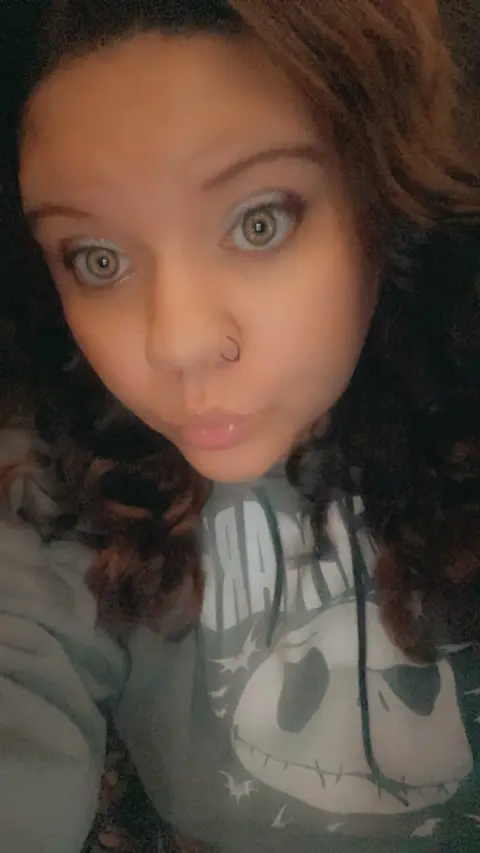 Kayla(divine_toes)